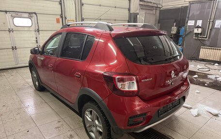 Renault Sandero II рестайлинг, 2019 год, 1 349 000 рублей, 2 фотография