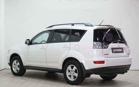 Mitsubishi Outlander III рестайлинг 3, 2012 год, 1 365 000 рублей, 2 фотография