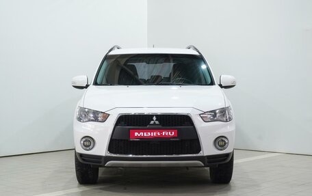Mitsubishi Outlander III рестайлинг 3, 2012 год, 1 365 000 рублей, 3 фотография
