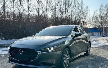 Mazda 3, 2022 год, 1 800 000 рублей, 1 фотография