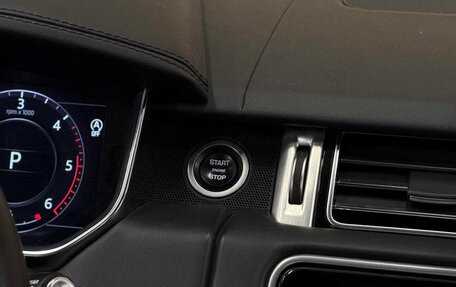 Land Rover Range Rover IV рестайлинг, 2018 год, 7 100 000 рублей, 12 фотография