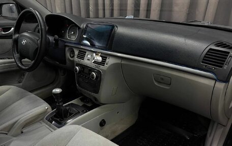 Hyundai Sonata VI, 2005 год, 499 888 рублей, 11 фотография