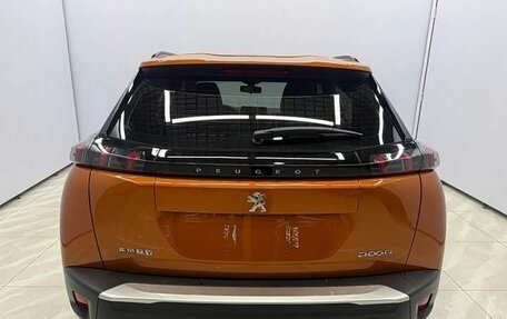 Peugeot 2008 II, 2023 год, 2 055 000 рублей, 6 фотография