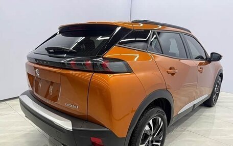 Peugeot 2008 II, 2023 год, 2 055 000 рублей, 7 фотография