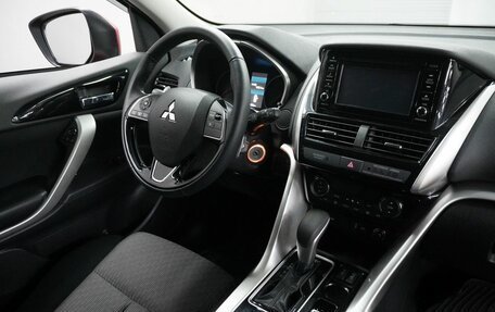 Mitsubishi Eclipse Cross, 2021 год, 3 200 000 рублей, 10 фотография