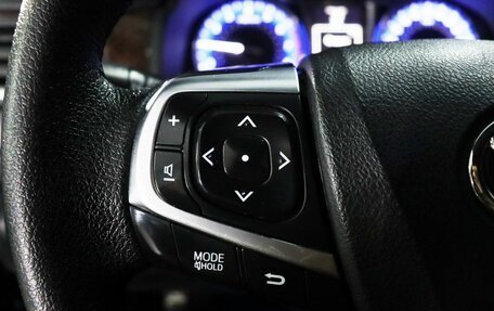 Toyota Camry, 2017 год, 2 080 000 рублей, 17 фотография