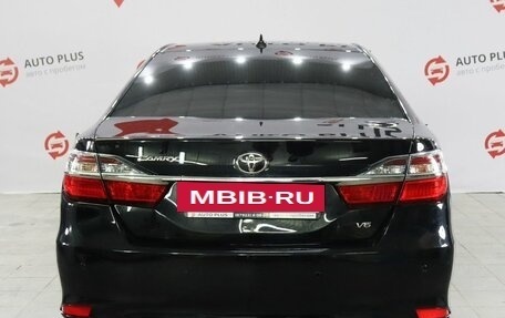 Toyota Camry, 2017 год, 2 080 000 рублей, 6 фотография