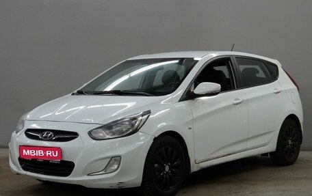 Hyundai Solaris II рестайлинг, 2012 год, 706 000 рублей, 1 фотография