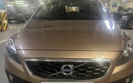 Volvo V40 II рестайлинг, 2015 год, 1 500 000 рублей, 4 фотография