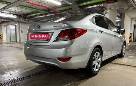 Hyundai Solaris II рестайлинг, 2011 год, 910 000 рублей, 7 фотография