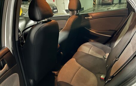 Hyundai Solaris II рестайлинг, 2011 год, 910 000 рублей, 14 фотография