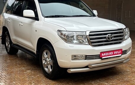 Toyota Land Cruiser 200, 2010 год, 3 150 000 рублей, 3 фотография