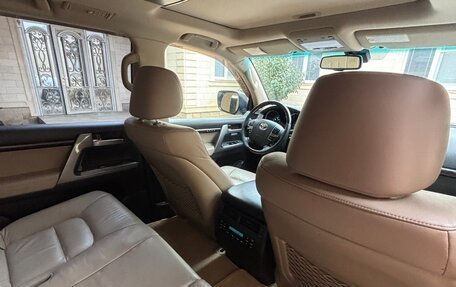 Toyota Land Cruiser 200, 2010 год, 3 150 000 рублей, 38 фотография