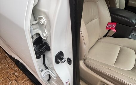 Toyota Land Cruiser 200, 2010 год, 3 150 000 рублей, 31 фотография