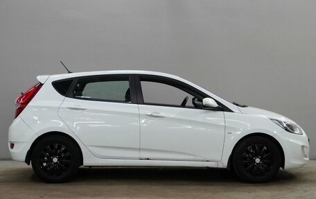 Hyundai Solaris II рестайлинг, 2012 год, 706 000 рублей, 4 фотография