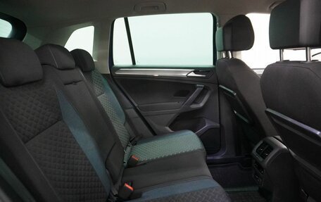 Volkswagen Tiguan II, 2019 год, 2 250 000 рублей, 13 фотография