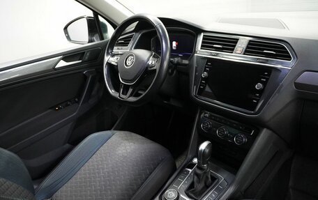 Volkswagen Tiguan II, 2019 год, 2 250 000 рублей, 10 фотография