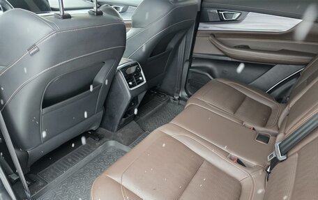 Chery Tiggo 8 Pro, 2022 год, 1 900 000 рублей, 10 фотография