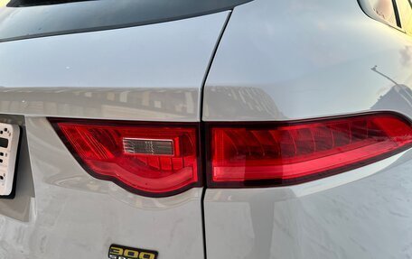 Jaguar F-Pace, 2020 год, 3 999 000 рублей, 8 фотография