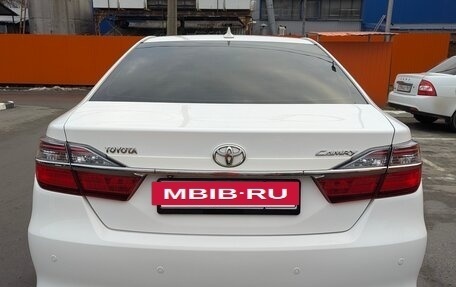 Toyota Camry, 2016 год, 2 500 000 рублей, 4 фотография