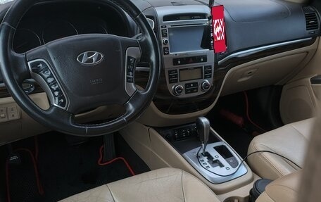 Hyundai Santa Fe III рестайлинг, 2010 год, 1 000 000 рублей, 5 фотография