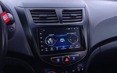 Hyundai Solaris II рестайлинг, 2013 год, 780 000 рублей, 2 фотография