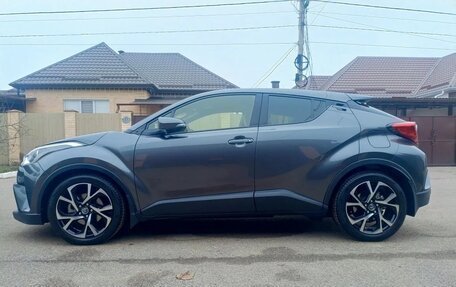 Toyota C-HR I рестайлинг, 2019 год, 2 225 000 рублей, 3 фотография