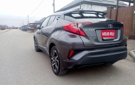 Toyota C-HR I рестайлинг, 2019 год, 2 225 000 рублей, 6 фотография