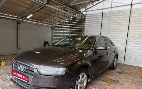 Audi A4, 2014 год, 1 570 000 рублей, 2 фотография