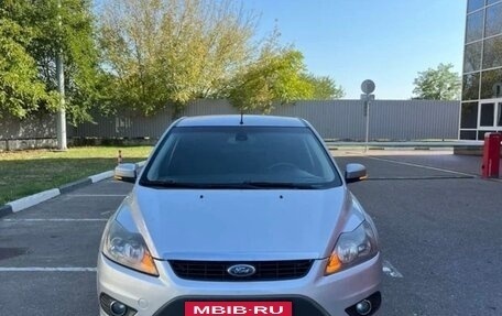 Ford Focus II рестайлинг, 2008 год, 700 000 рублей, 3 фотография