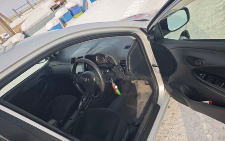 Toyota Corolla, 2010 год, 950 000 рублей, 8 фотография