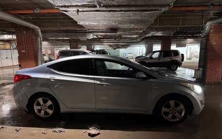 Hyundai Elantra V, 2011 год, 750 000 рублей, 7 фотография