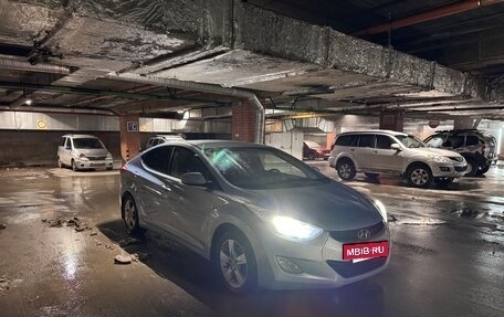 Hyundai Elantra V, 2011 год, 750 000 рублей, 8 фотография