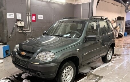 Chevrolet Niva I рестайлинг, 2016 год, 719 000 рублей, 1 фотография