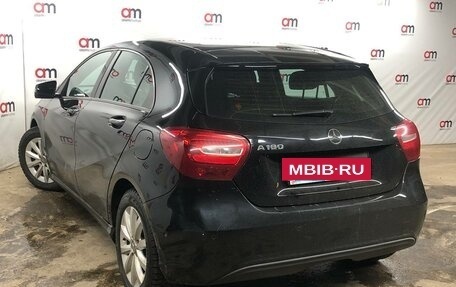 Mercedes-Benz A-Класс, 2017 год, 1 599 000 рублей, 6 фотография