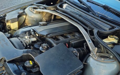 BMW 3 серия, 2004 год, 950 000 рублей, 36 фотография