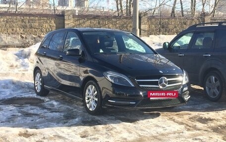 Mercedes-Benz B-Класс, 2013 год, 1 450 000 рублей, 2 фотография