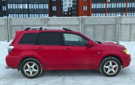 Mitsubishi Outlander III рестайлинг 3, 2005 год, 1 500 000 рублей, 10 фотография