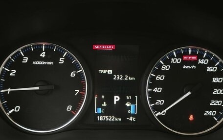 Mitsubishi Outlander III рестайлинг 3, 2014 год, 1 650 000 рублей, 12 фотография