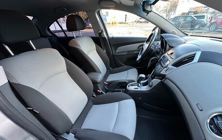 Chevrolet Cruze II, 2014 год, 997 000 рублей, 31 фотография