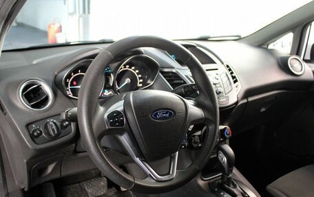 Ford Fiesta, 2016 год, 929 000 рублей, 7 фотография