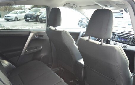 Toyota RAV4, 2019 год, 2 599 000 рублей, 16 фотография