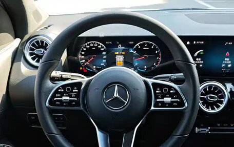 Mercedes-Benz GLA, 2022 год, 1 877 700 рублей, 9 фотография