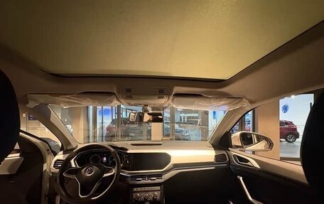 Volkswagen T-Cross I, 2022 год, 1 500 000 рублей, 12 фотография