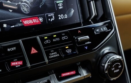 Lexus LX, 2025 год, 20 500 000 рублей, 33 фотография