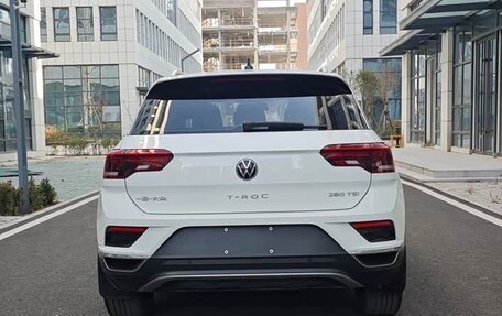 Volkswagen T-Roc I, 2022 год, 1 890 000 рублей, 5 фотография