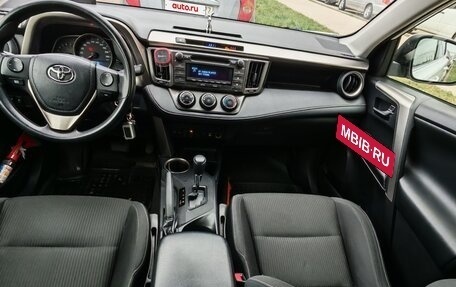 Toyota RAV4, 2014 год, 1 670 000 рублей, 6 фотография