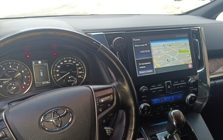 Toyota Alphard III, 2022 год, 6 700 000 рублей, 7 фотография