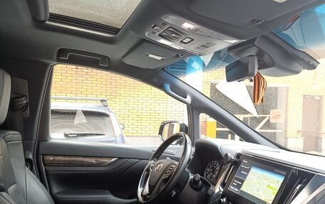 Toyota Alphard III, 2022 год, 6 700 000 рублей, 10 фотография