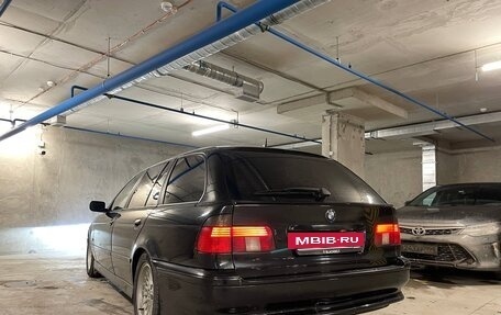 BMW 5 серия, 2003 год, 950 000 рублей, 5 фотография